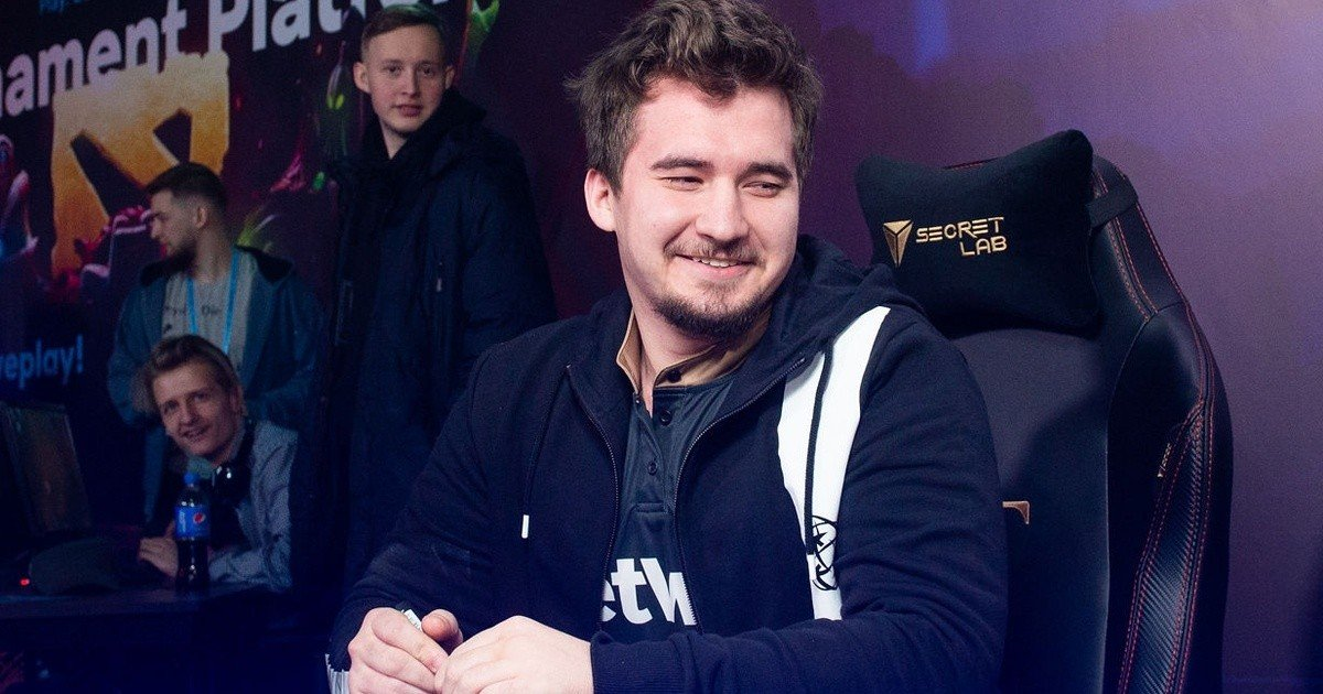 Noticed dota. Никита Daxak Кузьмин. Бетбум дота 2. BETBOOM Team Dota 2. Бетбум команда дота 2.