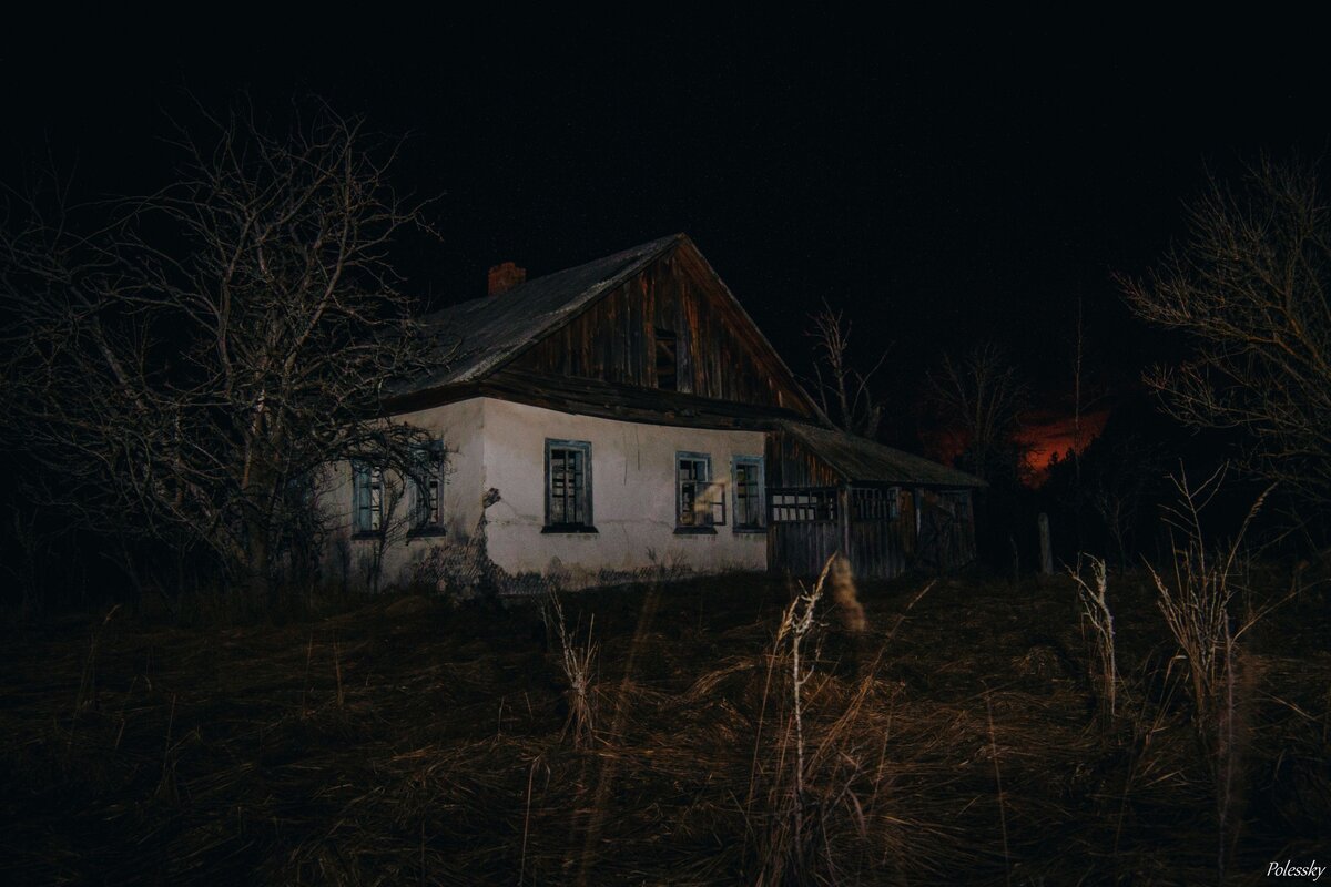 Заброшенное село в Чернобыльской зоне отчуждения, 2019