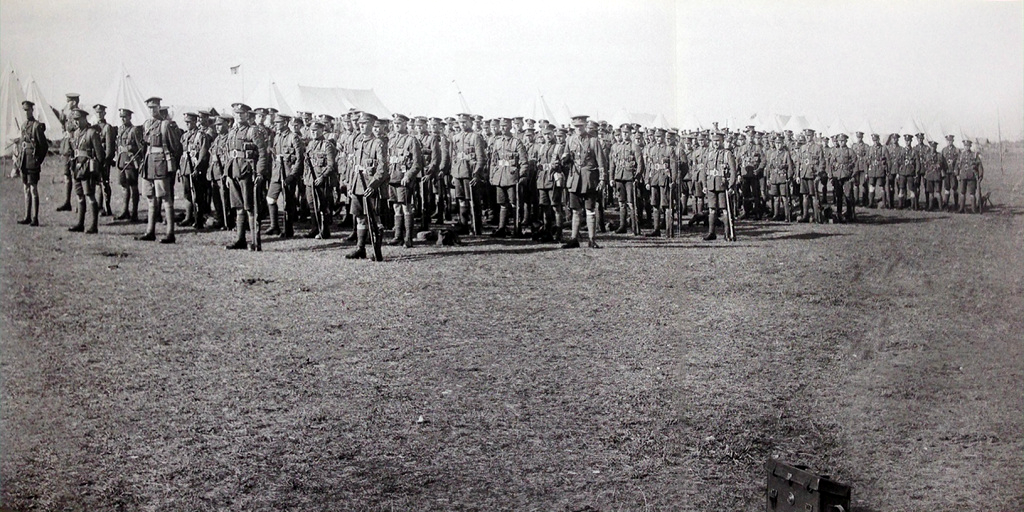 Интервенция мурманск 1918-1920. Высадка англичан в мурманске. Интервенция 1918 года в архангельске. Высадка в архангельске 1918. 1918 — американские интервенты высадились в мурманске.