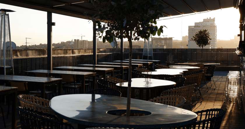 бутик-отель ростов на дону шаумяна. кафе на крыше ростов на дону. крыша бутик-отель. кафе на крыше ростов на дону. ресторан на крыше ростов на дону на шаумяна.