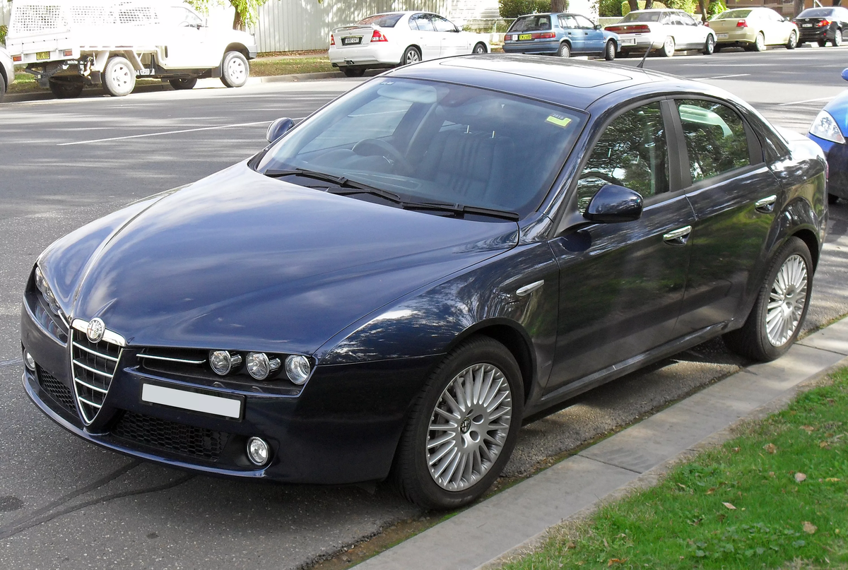 Alfa Romeo 159, привлекательный атво, который стоит, чтобы на него  оглянуться но не купить | ATV11 | Дзен