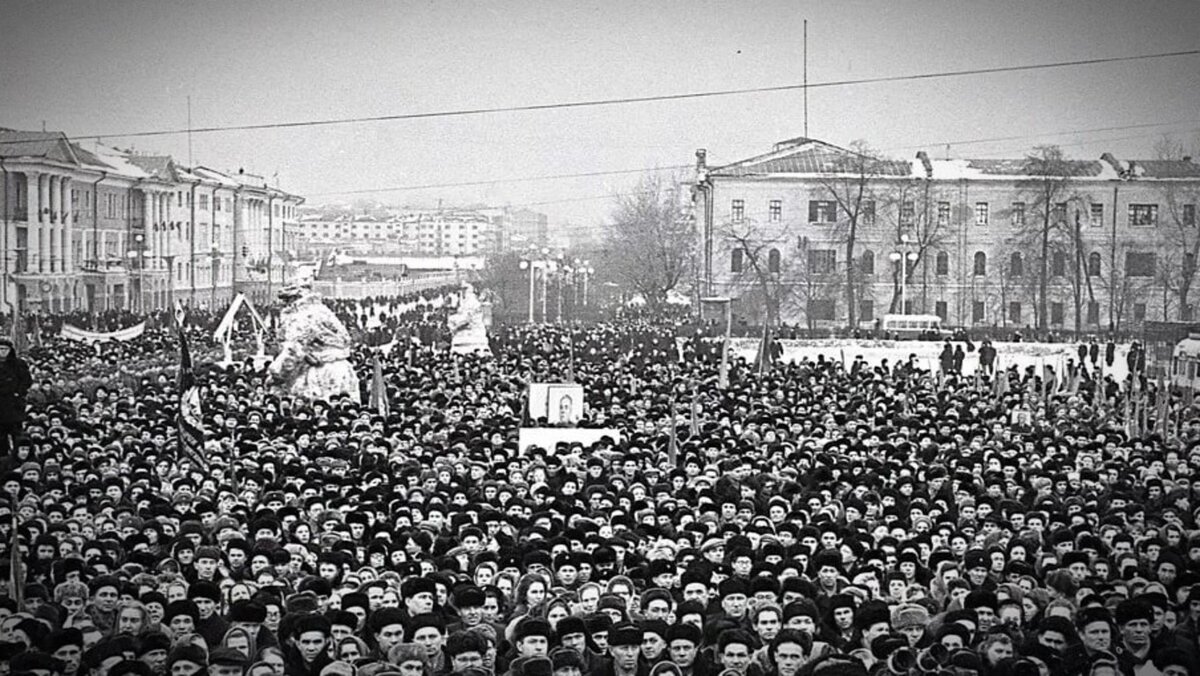 экономика Российской империи, общество СССР, жизнь в СССР, политика СССР