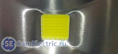 Устройство LED-прожектора