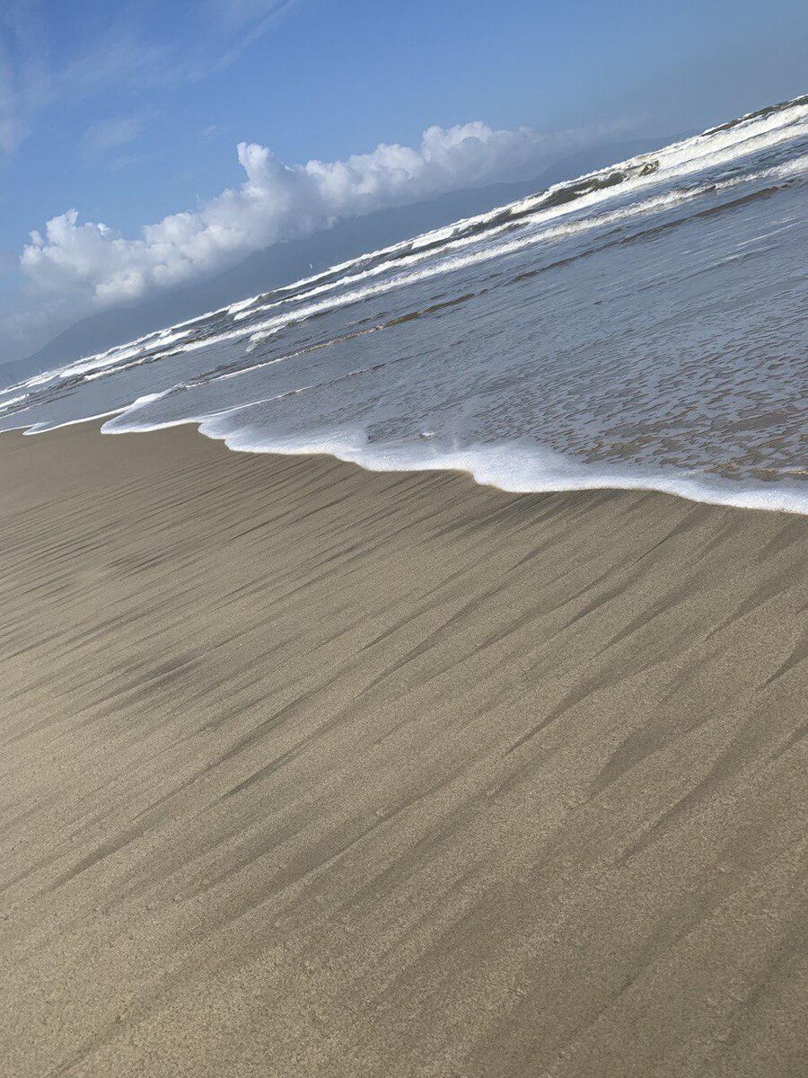 Песок и океан в Дананге