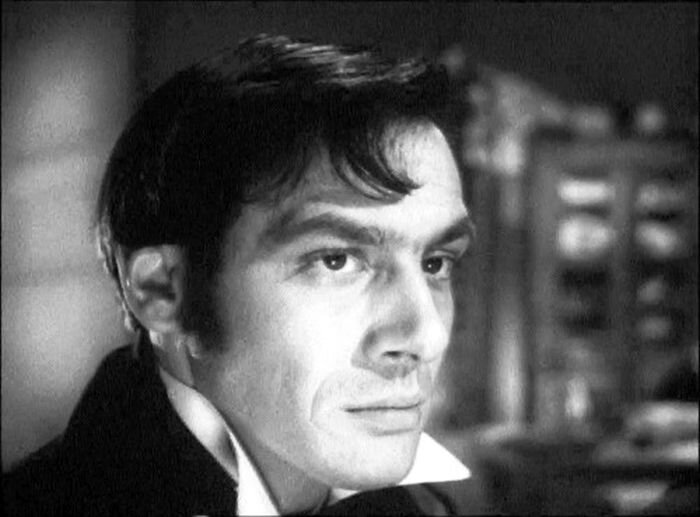 Фото: kulturologia.ru "Шинель"