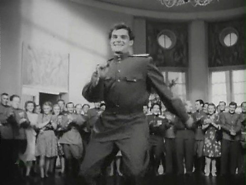 Алексей Мересьев. Кадр из фильма "Повесть о настоящем человеке" (1948)