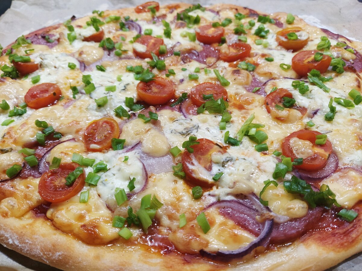 Ни одна пицца из любой пиццерии не сравнится по вкусу с домашней!