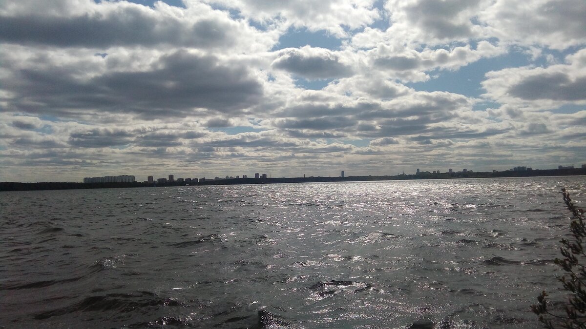 Волнуется Шарташ