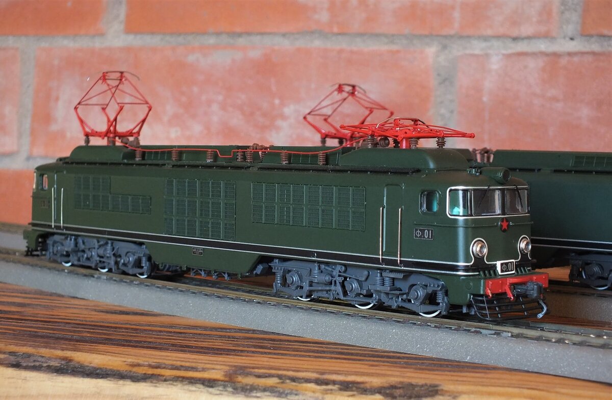 Модель электровоза Фп-01