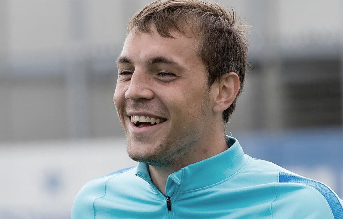 Артем Тарасов