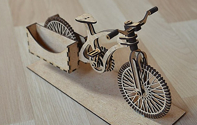 Весьма оригинальная визитница в виде велосипеда