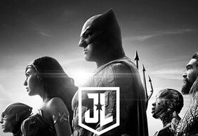 Фрагмент постера к режиссерской версии фильма как бы намекает, кто тут главный. Фото: wikipedia.org