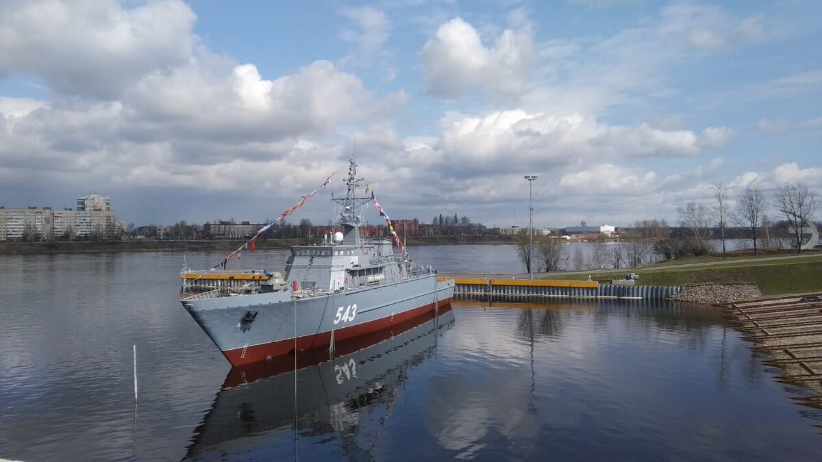 На СНСЗ спустили на воду корабль противоминной обороны "Петр Ильичев" / Корабел.ру