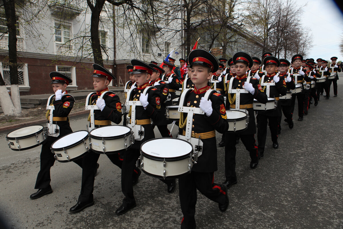 1 мая 76. Тоцкое 2 парад 2022. Парад в Стерлитамаке 2022. По главной улице с оркестром. Парад в Сыктывкаре 2022.