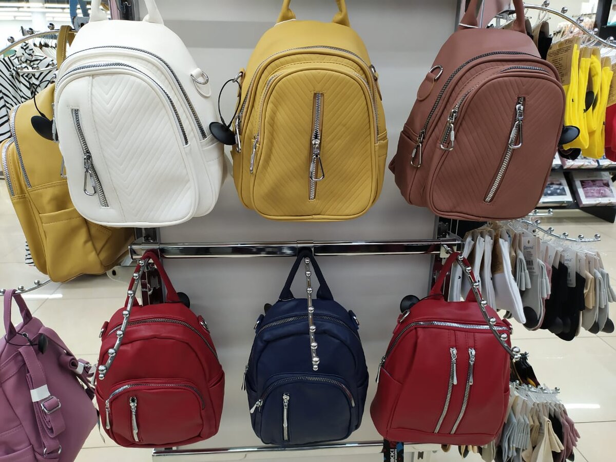 рюкзаки и сумки в Ханой-Москва. Рюкзаки для школы.
