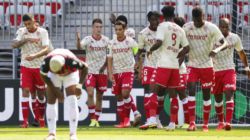 Головин забивает гол в ворота Ниццы