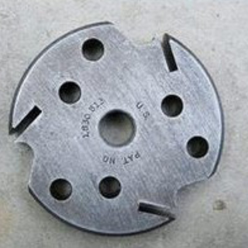 Металлическое изделие после чистки