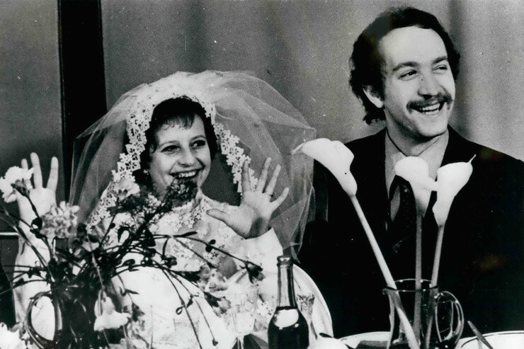 Леонид Борткевич и Ольга Корбут в день свадьбы. Фото Яндекс.Картинки.