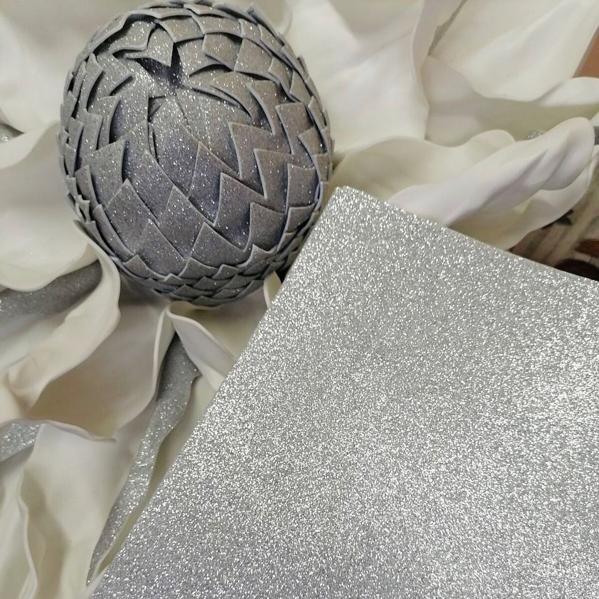 Фоамиран глитерный, добавить сверкания в любое изделие. 