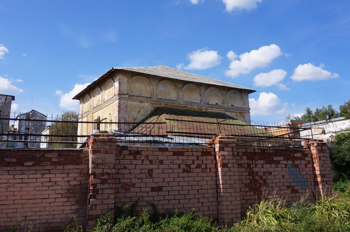 Современный вид храма Петра Митрополита в Ярославле, 1657 г.