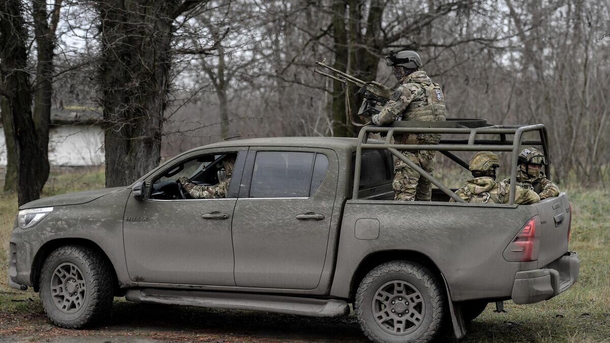    Военнослужащие добровольческого батальона имени Судоплатова в Запорожской области© РИА Новости / Константин Михальчевский