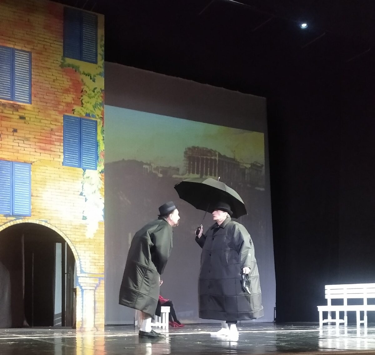 Анастасис – Александр Емельянов, Мэр – засл. арт. РФ Юрий Темирбаев