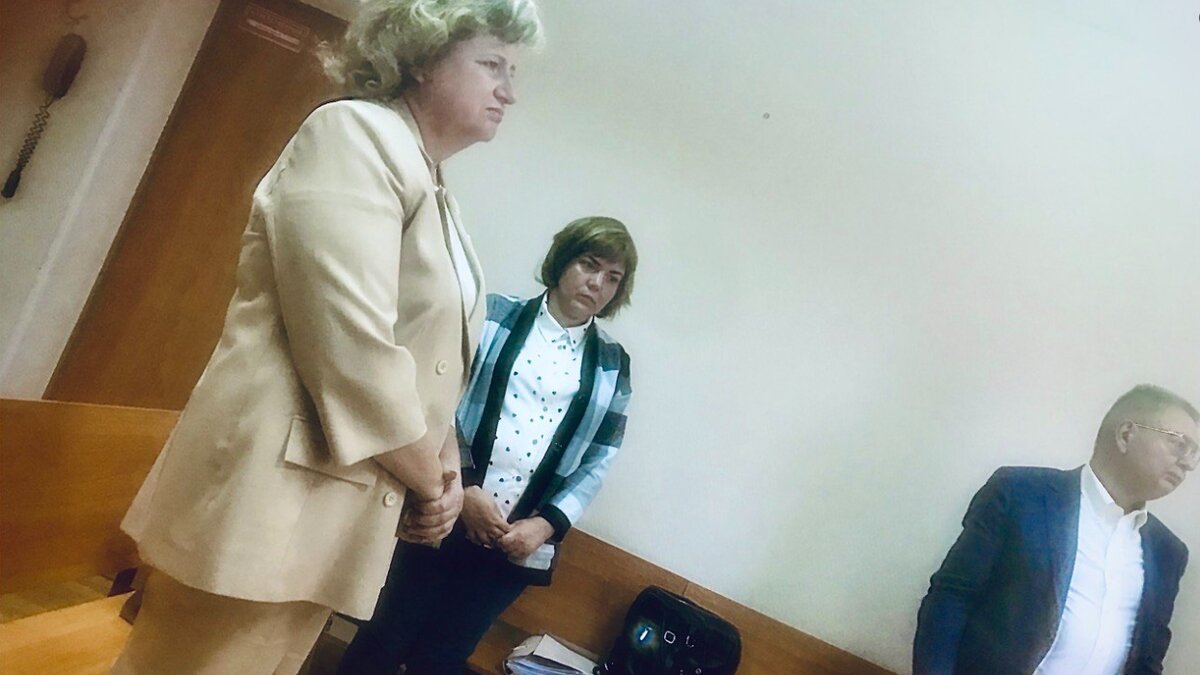 Оштрафовать и простить: замглавы новосибирского Минсельхоза выдала мужу 300 тысяч из бюджета и осталась не судима