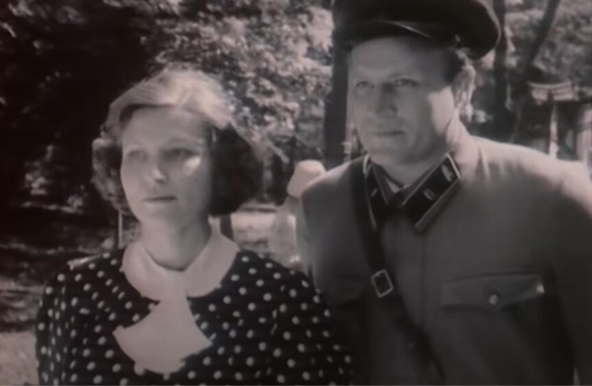 Кадр из фильма. Людмила Зайцева в роли Любови Борисовой и Борис Невзоров в роли Василия Орлова