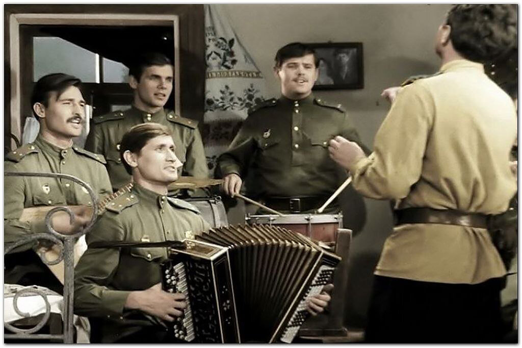 "В бой идут одни старики" Один из лучших фильмов о Великой Отечественной войне.  Очень люблю этот фильм!-10