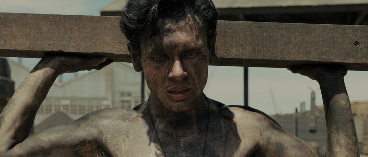 Луи Замперини в исполнении Джека О'Коннелла