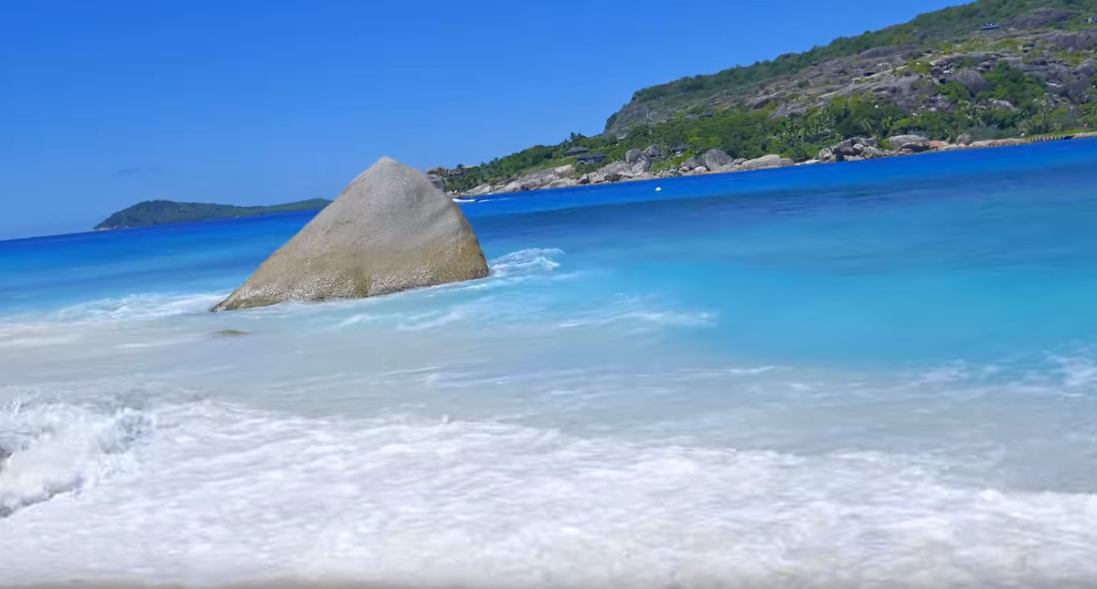 Сейшельские острова расположились всего на 4 градуса ниже экватора