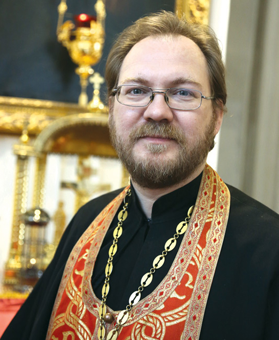 Иерей Константина Пархоменко.
