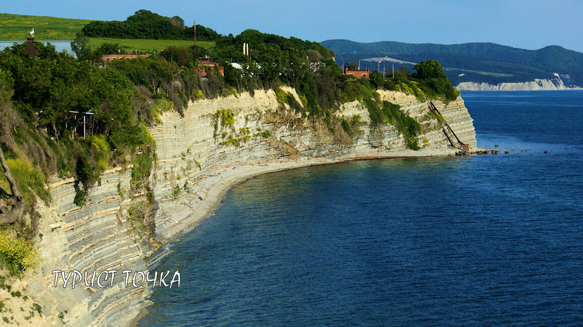 Пляж на круче геленджик фото