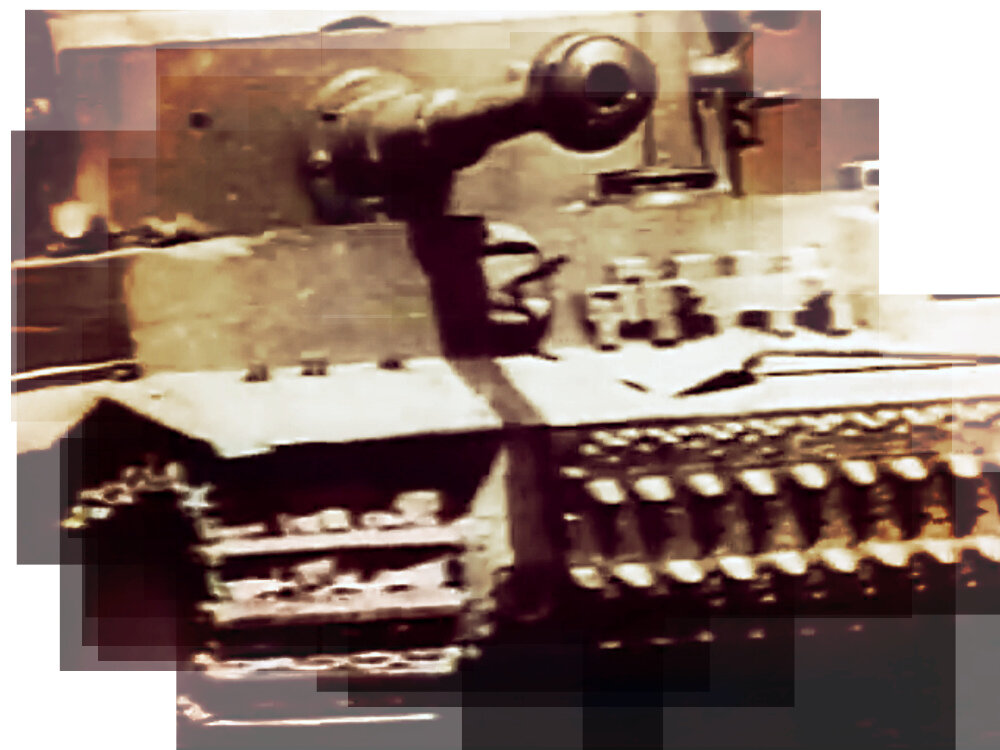 Немецкий тяжелый танк PzKpfw VI «Tiger I». Кадр кинохроники. Фотография использована в качестве иллюстрации.