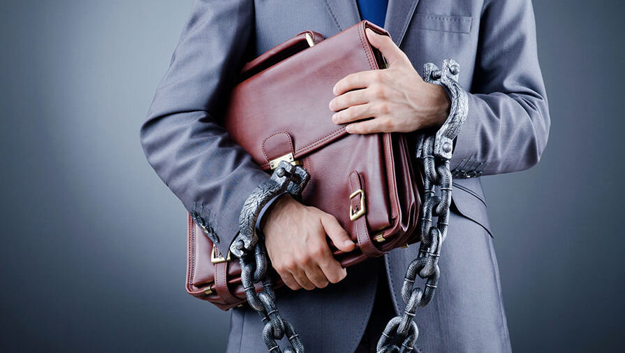 Источник фото: https://img.gazeta.ru/files3/451/7792451/fraud-pic668-668x444-11458.jpg