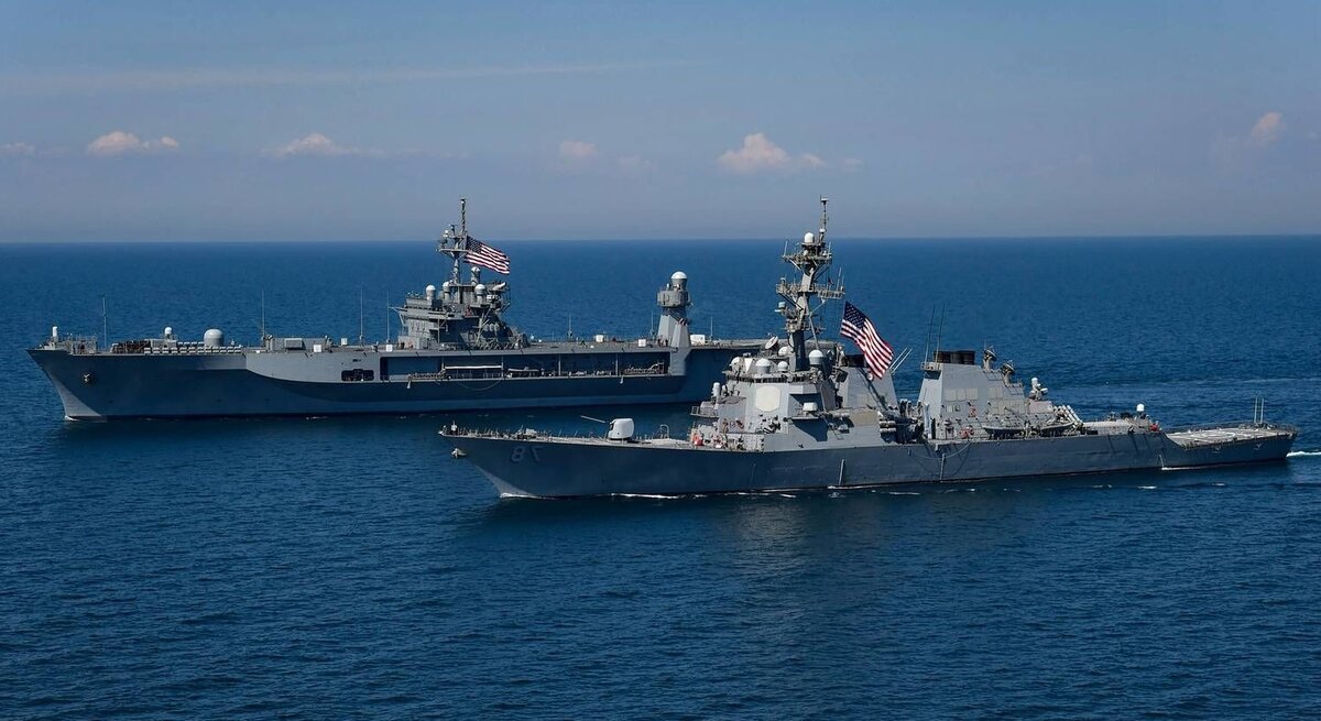 Уход кораблей США и Британии