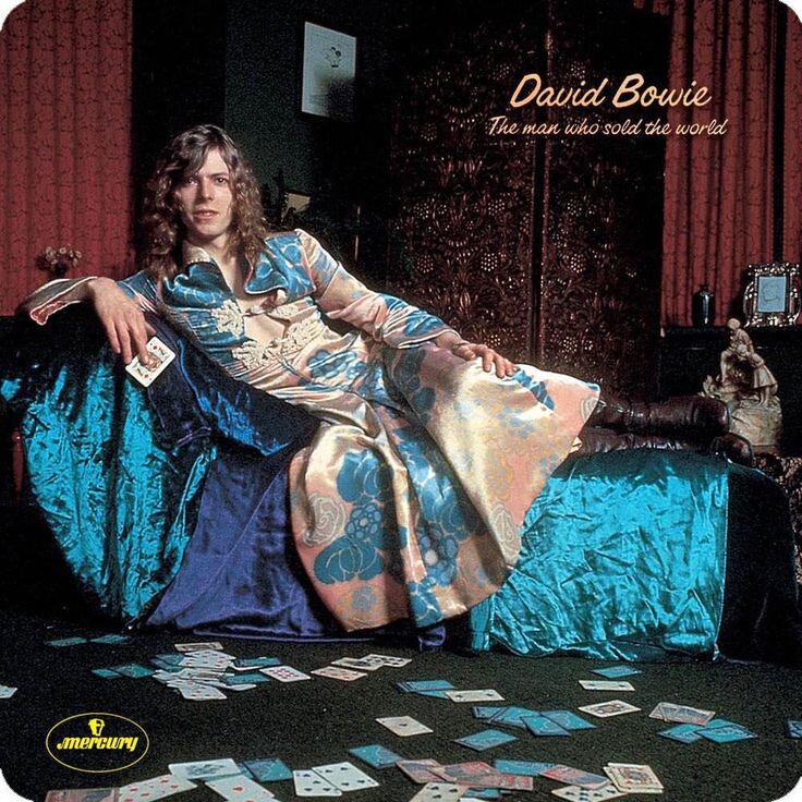 обложка альбома David Bowie "The Man Who Sold the World"