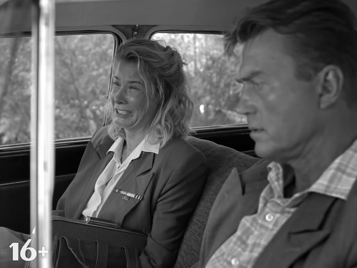 Юлия Высоцкая в фильме «Дорогие товарищи!»