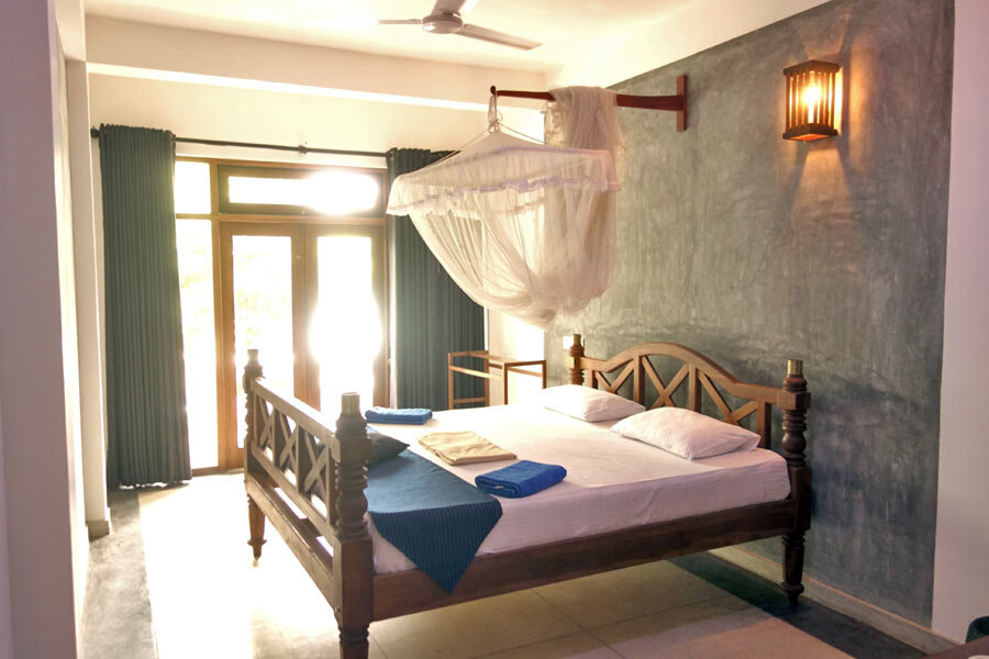 Наша комната в гесте на пляже Мирисса