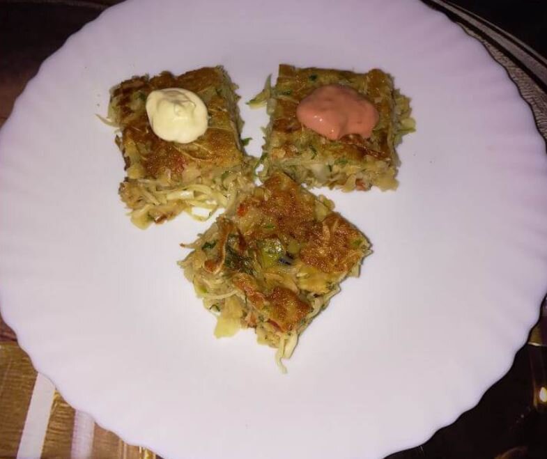 Порционные кусочки капустного блина