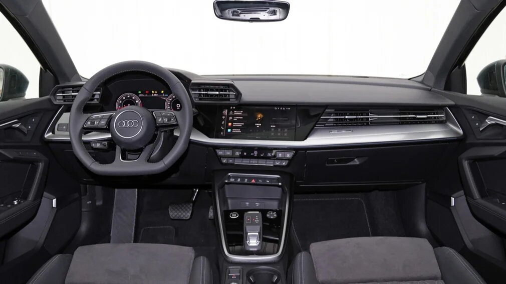 Салон Audi A3L