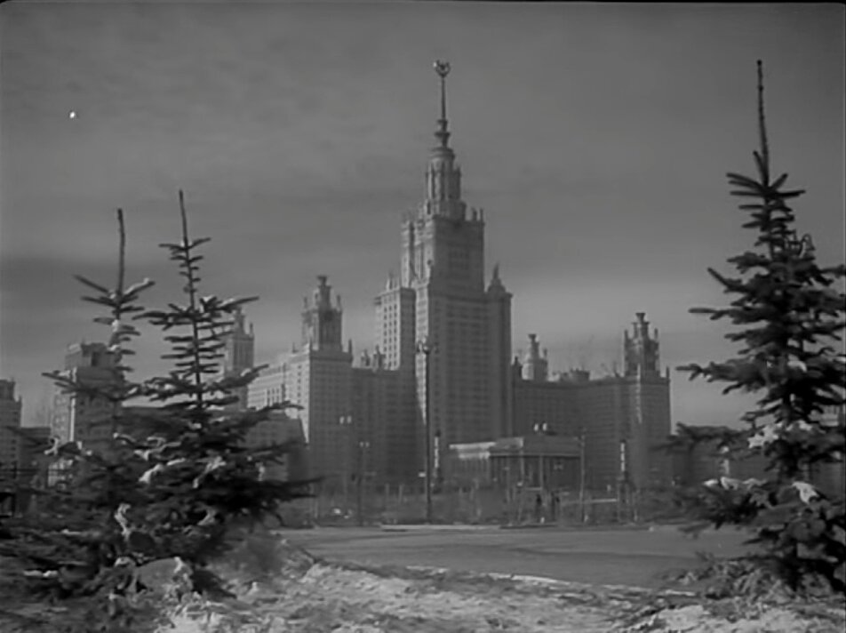 Кадр из фильма "Алёша Птицын вырабатывает характер"