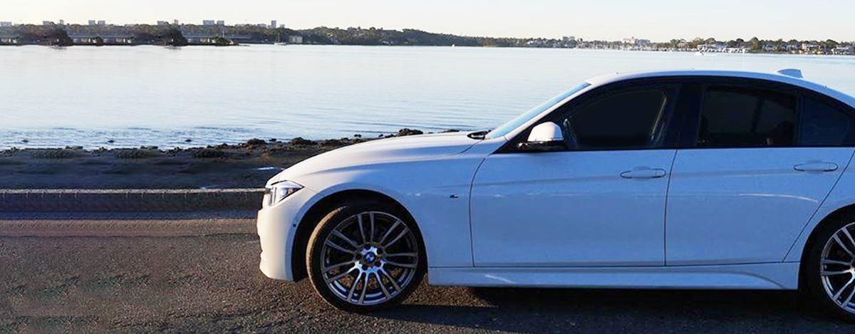 5 причин выбрать каркасные шторки вместо тонировки