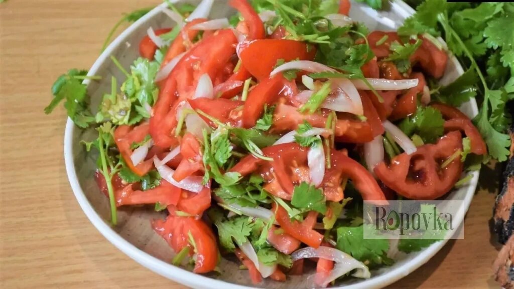 Салат Ачик-чучук (ачичук)