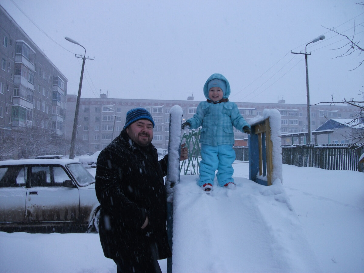 Муж, сын и двор моего детства. 