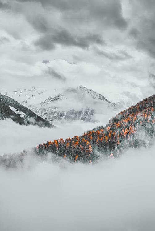 Видите горы? Им миллионы лет. Мы уйдем , они останутся. Так зачем спорить о их судьбе