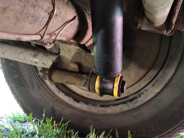 Как заменить задние амортизаторы ВАЗ-2107 своими руками