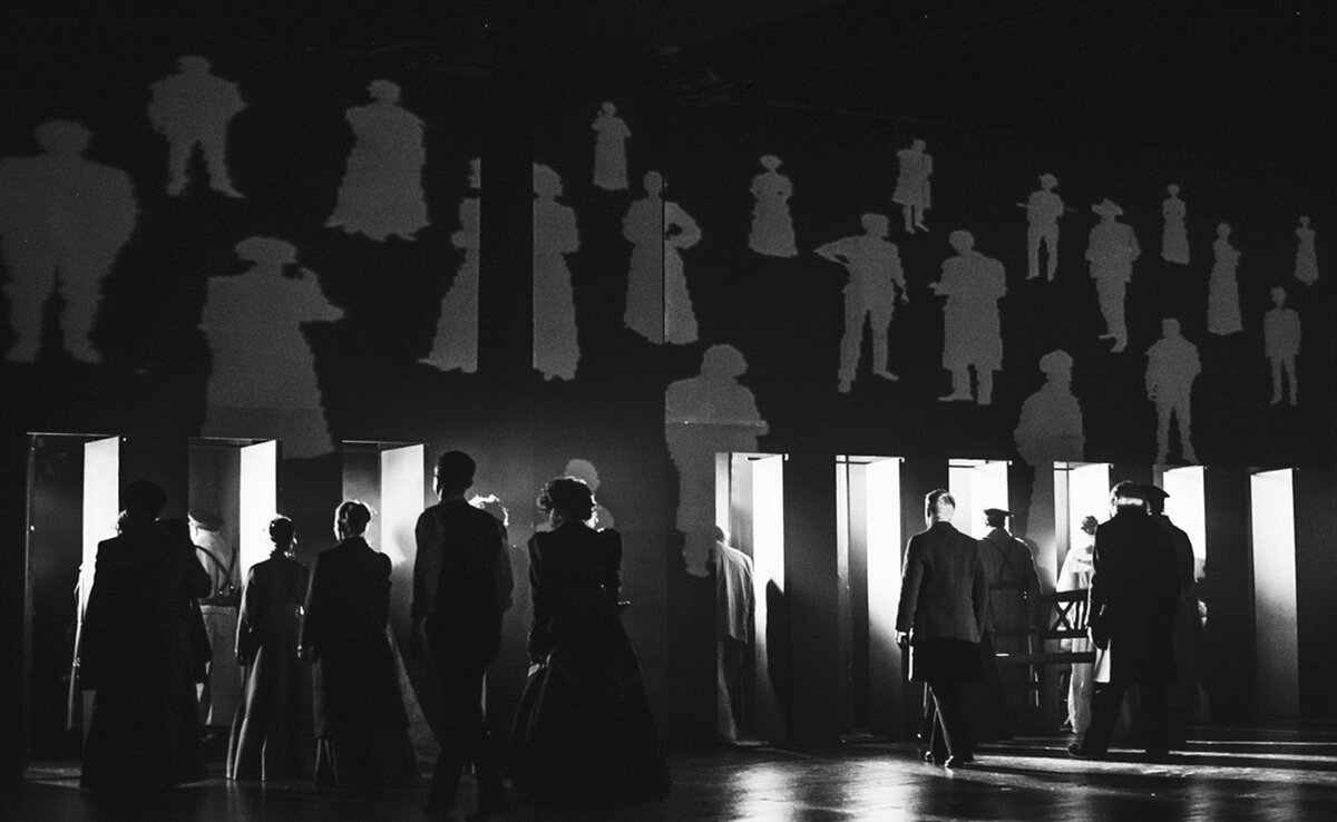 Сцена из "ЧЕХОВ. ПРОЕКТа" (МНДТ)