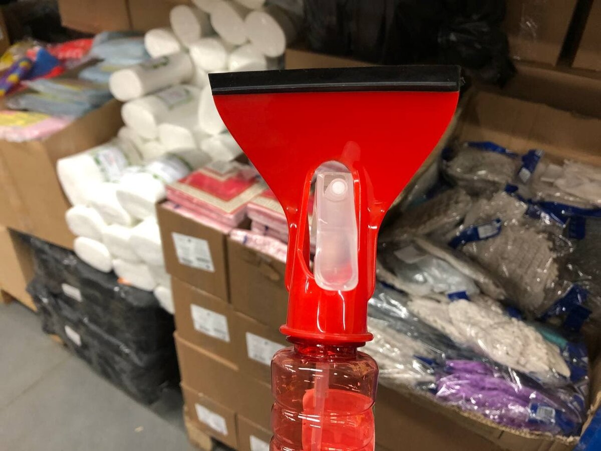 Водосгон с распылителем. 