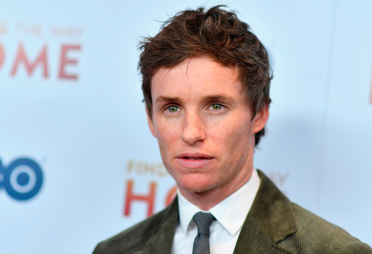 Eddie redmayne. Эдди Редмэйн 2022. Эдди Редмэйн 2021. Эдди Редмэйн 2024. Эдди Редмэйн актер.